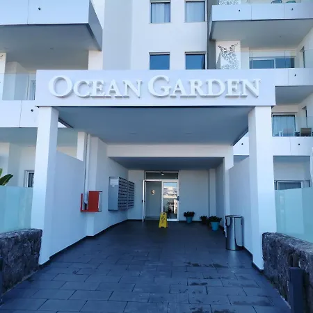 Cs Apartmentos, Large Terrace, Wifi! Appartement *