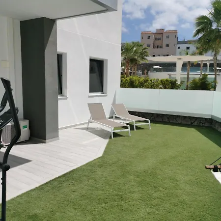Cs Apartmentos, Large Terrace, Wifi! Appartement
